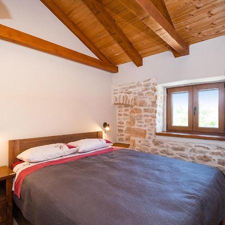 Pet Friendly Home In Murvica With Kitchen Exterior foto
