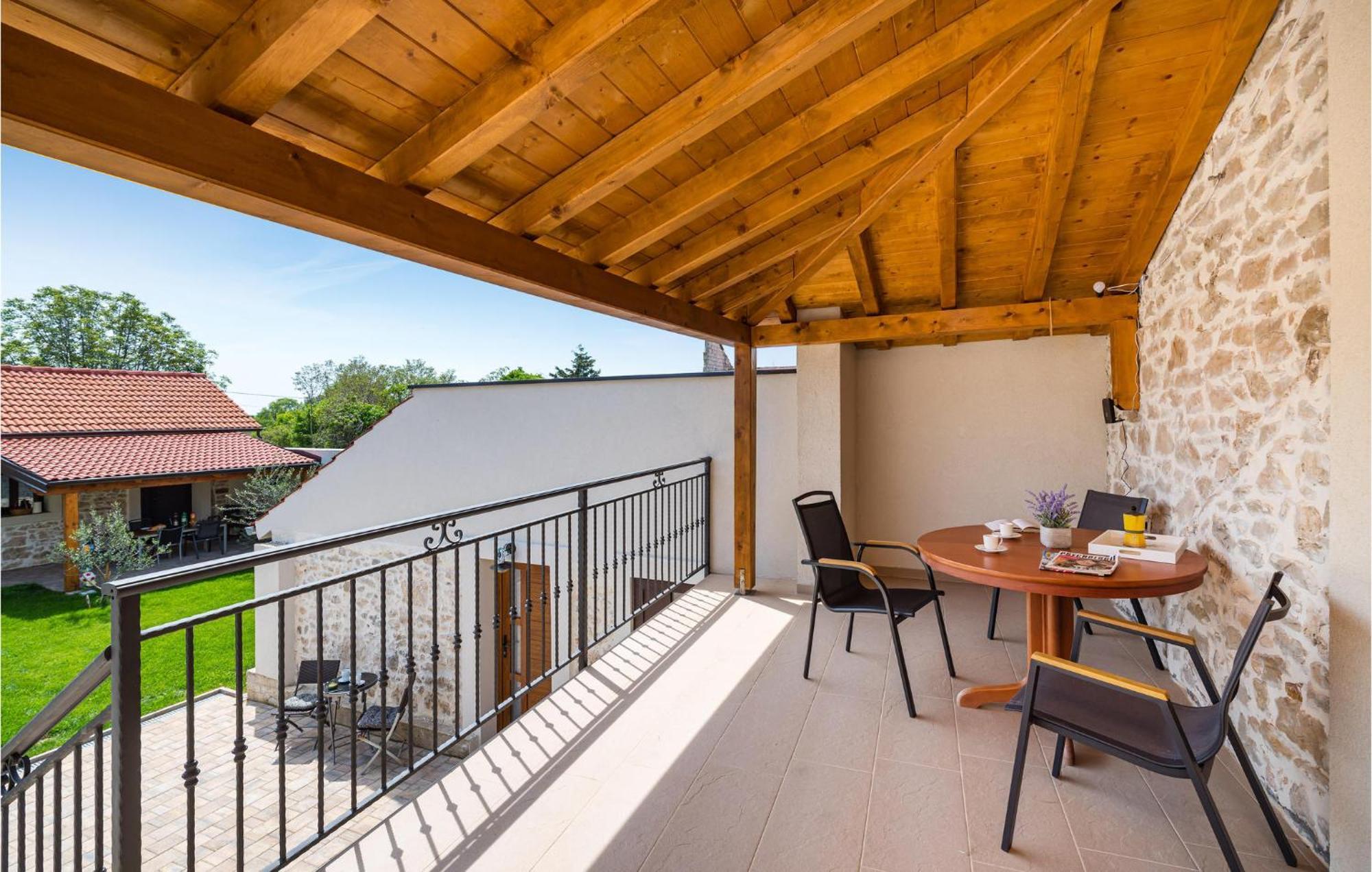 Pet Friendly Home In Murvica With Kitchen Exterior foto